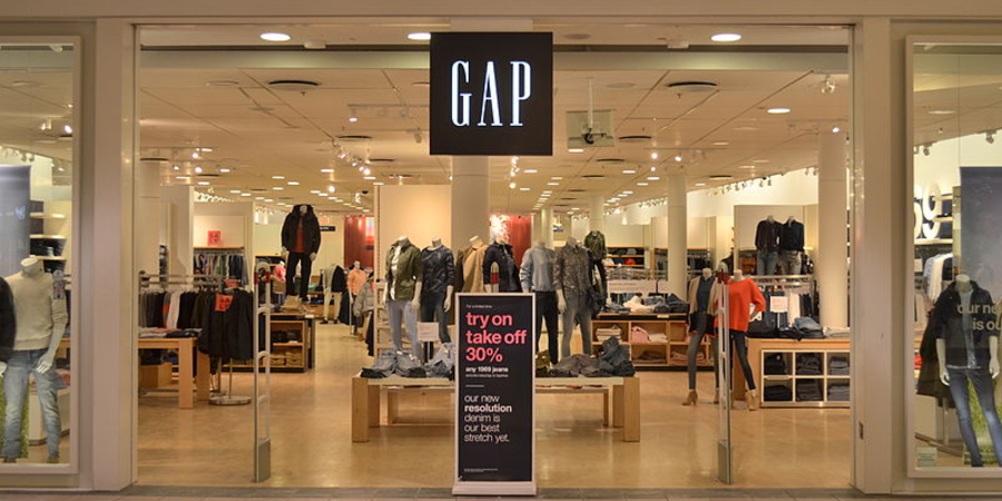 Mais de 100 lojas da Gap em risco. Franchising pode ser a salvação