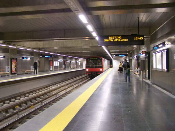A ticket for the Lisbon metro?  From now on you only need a bank card to get in – exe