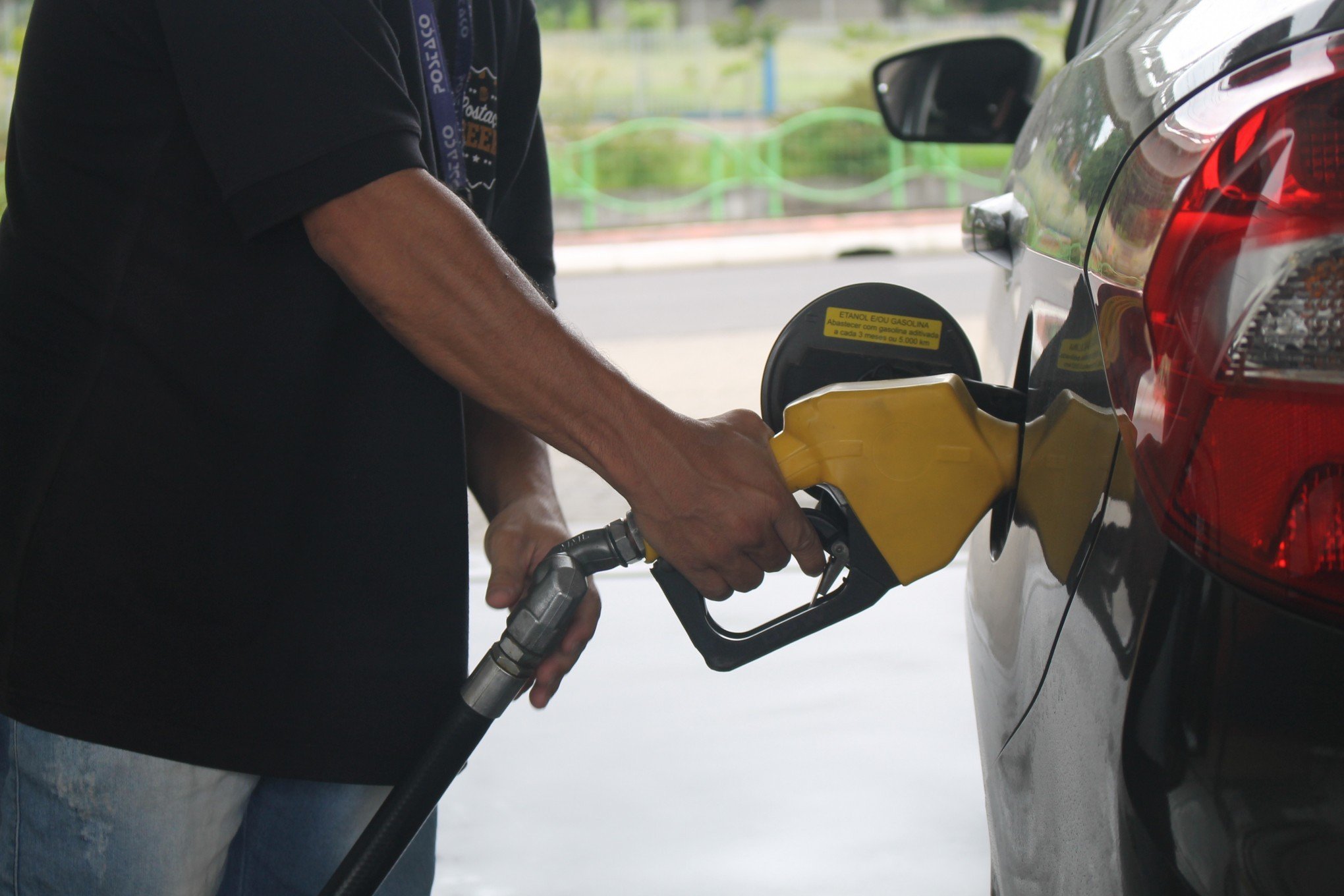 Combustíveis: Gasolina 95 vendida 2,2 cêntimos acima do Preço Eficiente. Gasóleo esteve 1,7 cêntimos mais caro