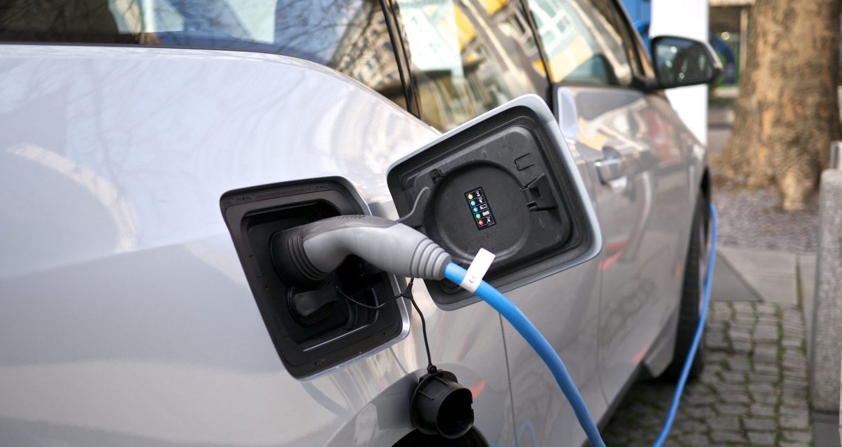 Ford, BMW e Honda aliam-se para criar a ChargeSpace: projeto procura otimizar rede de carregamento de veículos elétricos