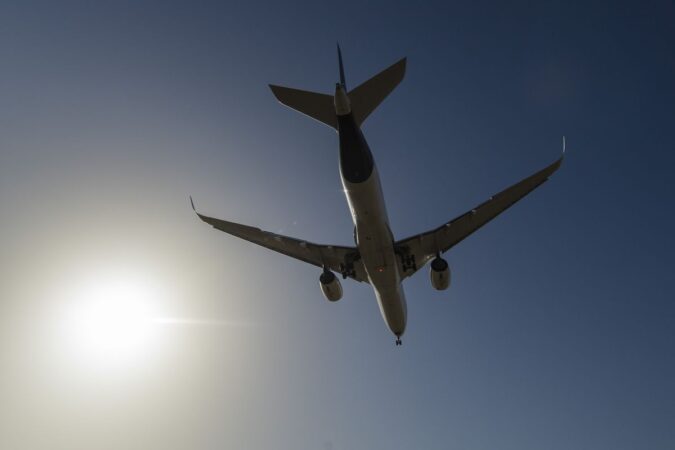 Mehr als 1.600 Flugzeuge in Europa von „mysteriösen“ Störungen der GPS-Signale betroffen – Zusammenfassung