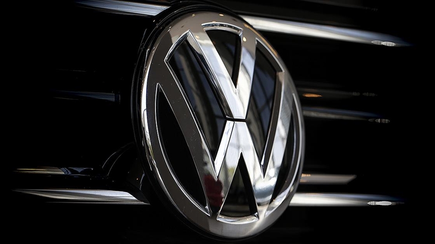 Volkswagen vai integrar ChatGPT nos seus carros: IA chega aos mercados europeus ainda este ano