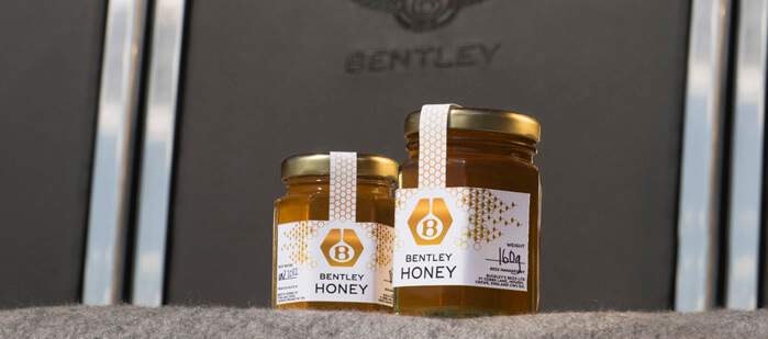 Bentley comemora sucesso com edição especial… de mel