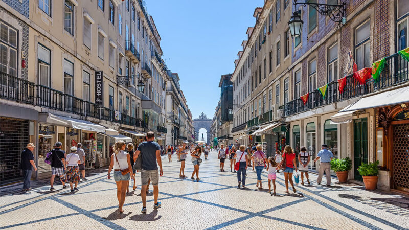 Emigrantes portugueses deslocam-se e nascem cada vez mais fora de Portugal – Executive Digest