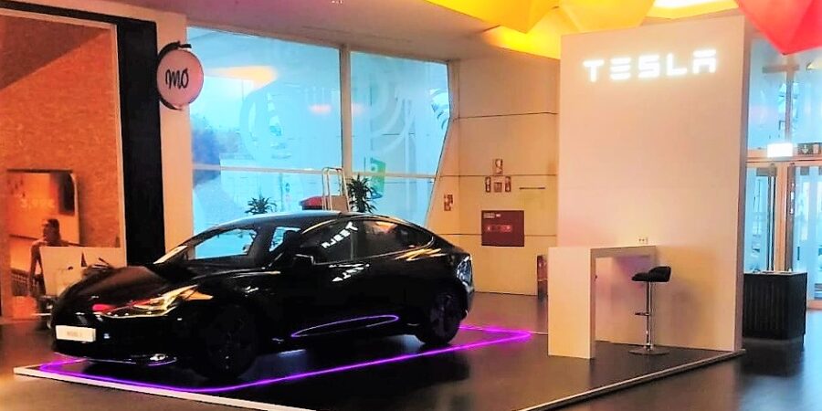 Tesla Pop-Up Leiria-2