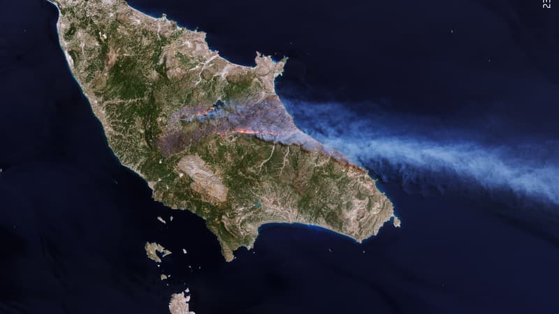 Satellite images show that smoke from the fires in Greece is already visible from space