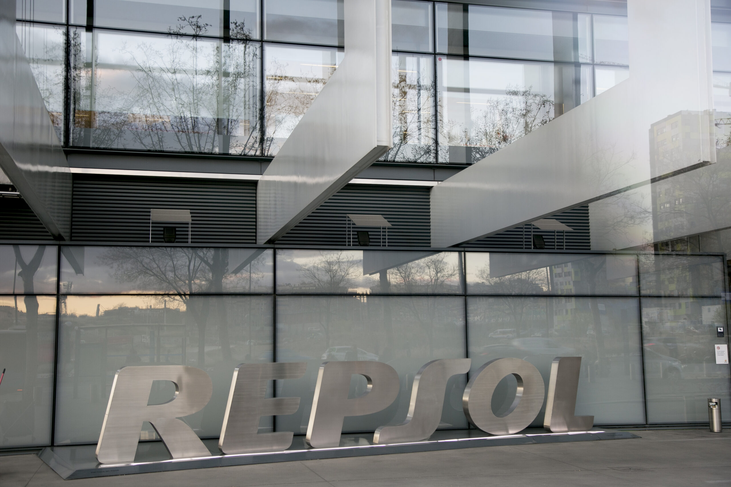 Trocar óleo alimentar por descontos em combustíveis: Repsol lança campanha inédita em Espanha. E em Portugal?