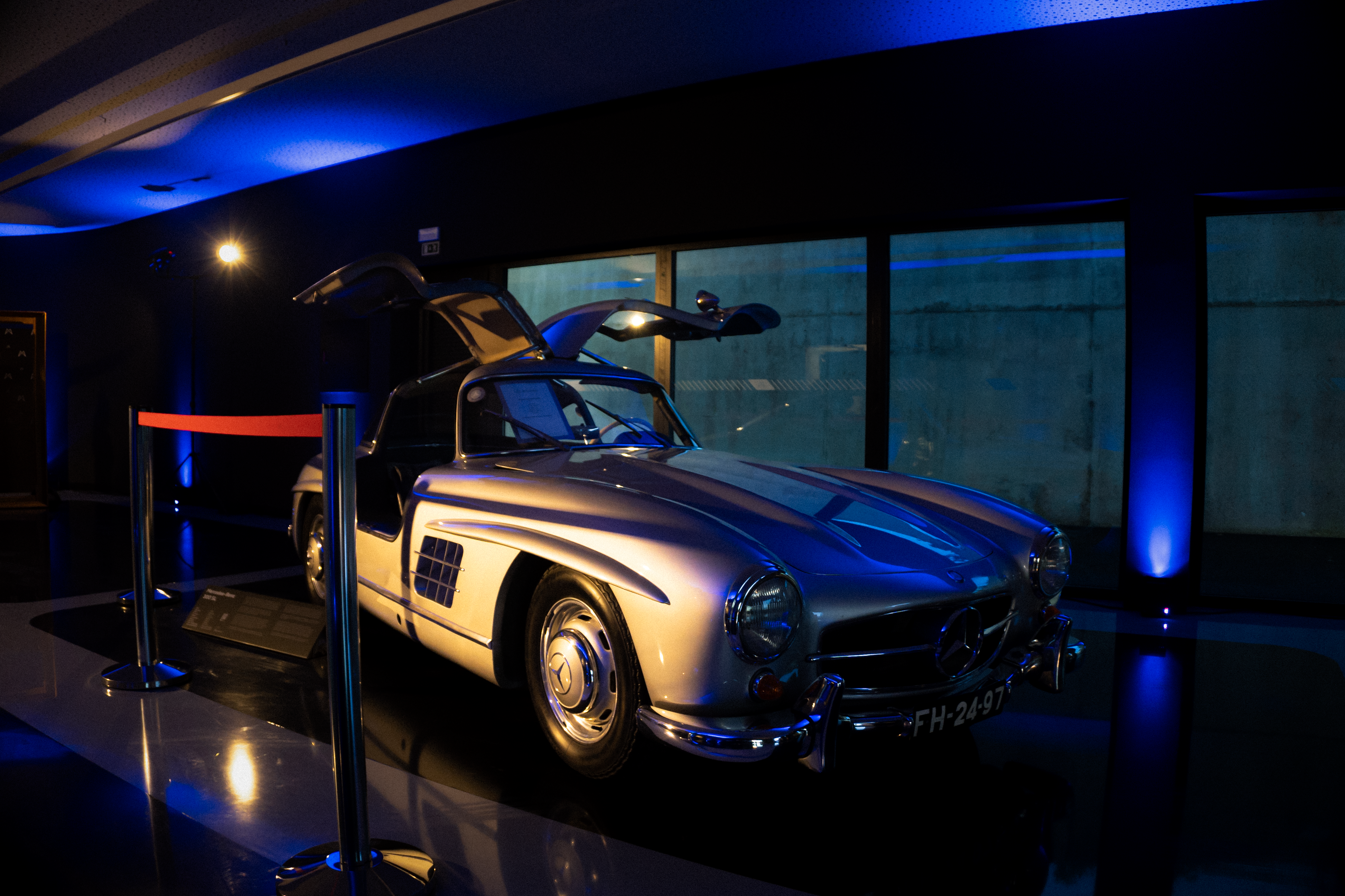 Grupo MCoutinho é o novo padrinho do Mercedes-Benz 300 SL de 1955: mítico modelo está em exposição no Museu do Caramulo