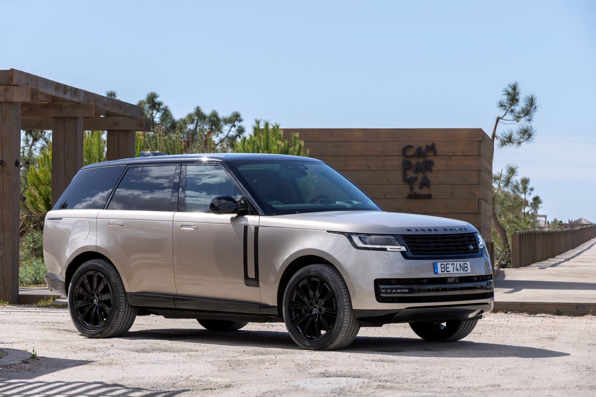 Range Rover e JNcQUOI redefinem luxo em Portugal em parceria inédita