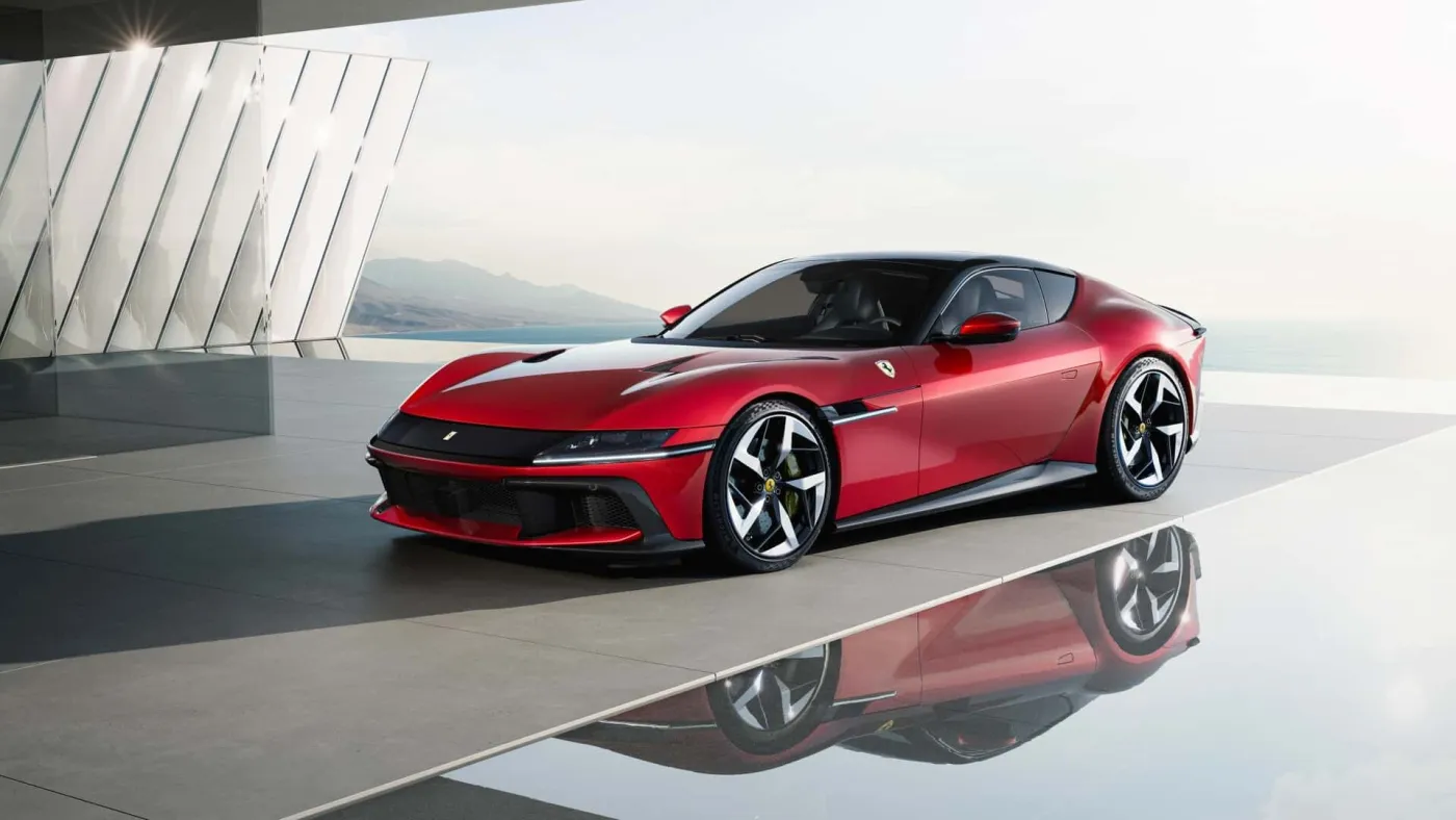 Novo 12Cilindri: o configurador online do mais recente supercarro da Ferrari deixa-o a sonhar