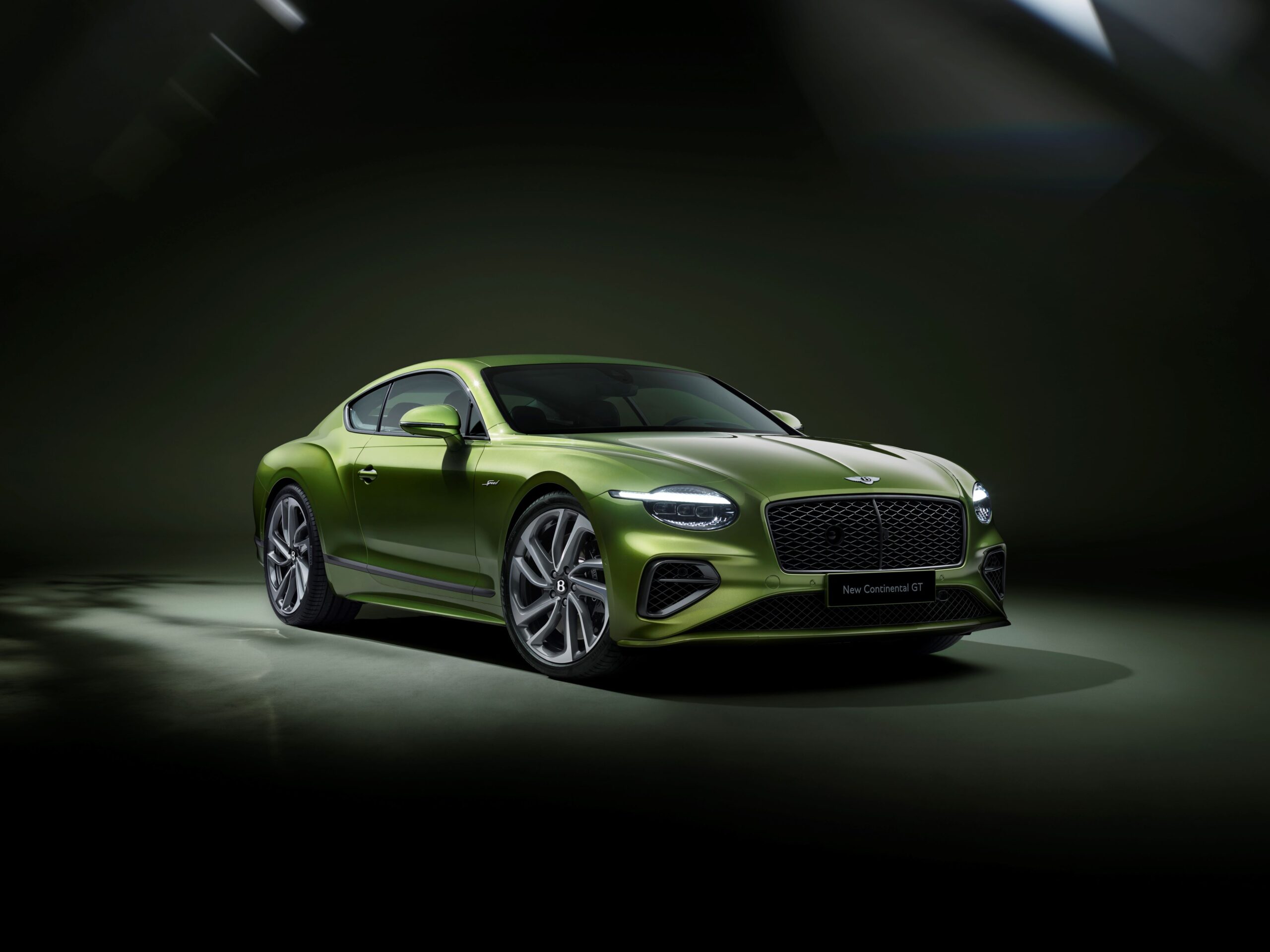 Continental GT Speed: Bentley mais potente de sempre tem grupo propulsor “Ultra Performance Hybrid” com 782 cv