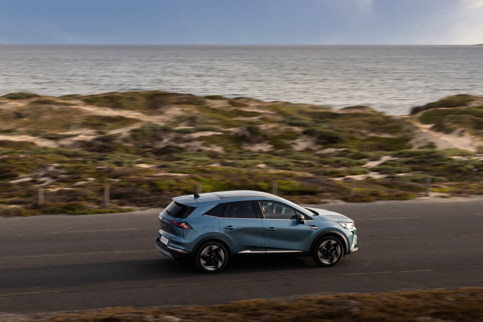 Novo Renault Symbioz E-Tech full hybrid já está disponível para encomenda em Portugal