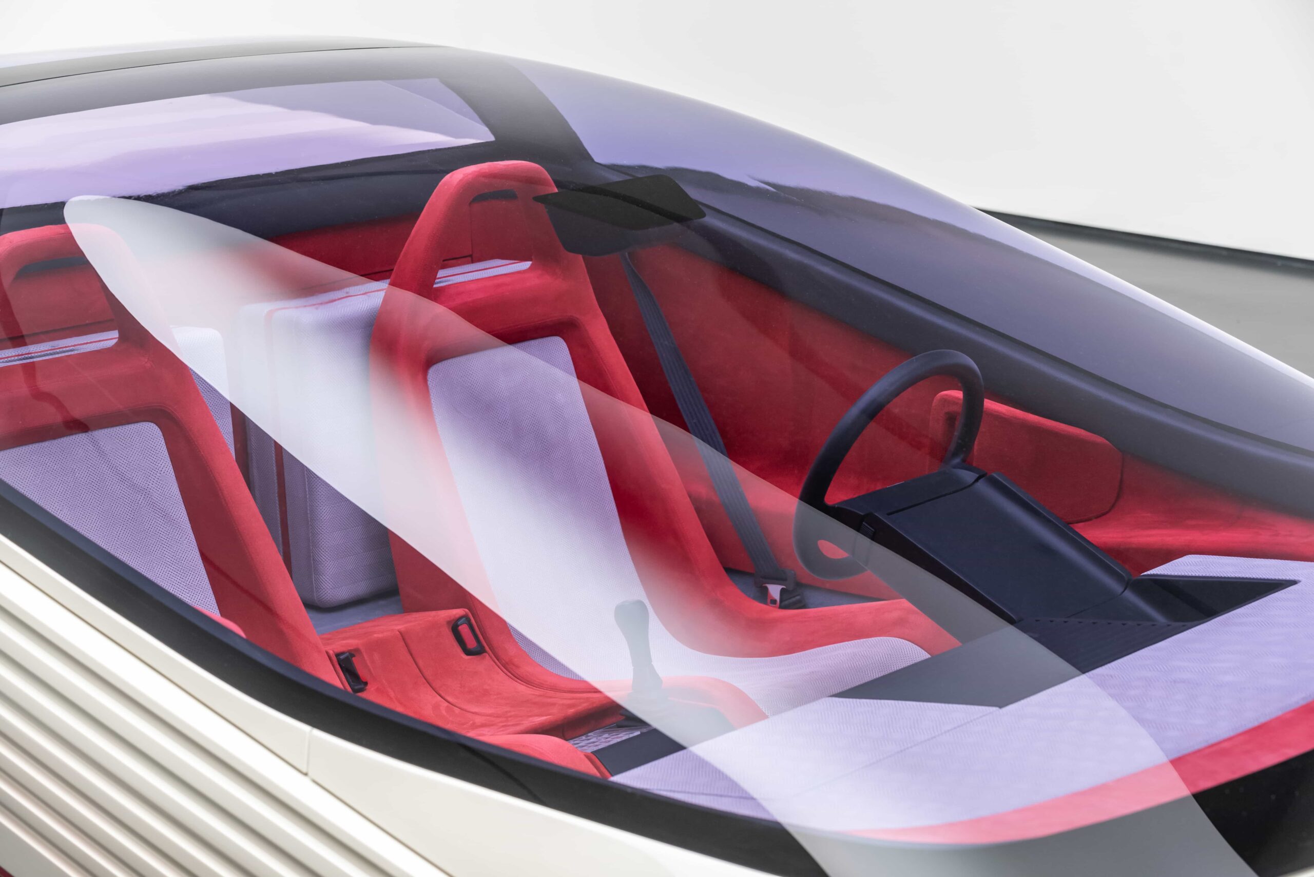 Honda HP-X de 1984 está de regresso: lendário concept produzido pela Pininfarina tem cockpit inspirado num avião a jato