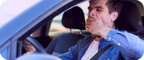 Ao volante você é provavelmente bem mais perigoso do que imagina… e por um motivo que (quase…) ninguém liga