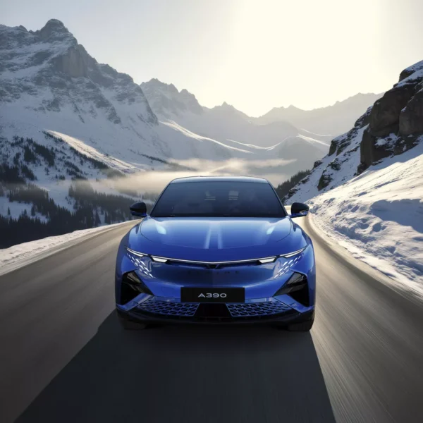 Alpine abre encomendas do novo A390: fastback elétrico chega a Portugal a partir de 67.500€