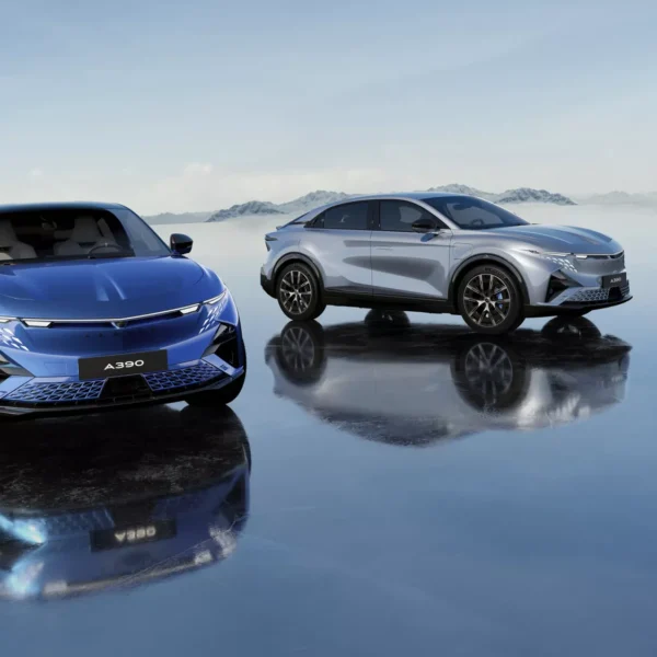 Alpine abre encomendas do novo A390: fastback elétrico chega a Portugal a partir de 67.500€
