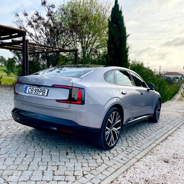 Ensaio. Volvo ES90: A ascensão da serenidade sueca no paradigma do luxo elétrico