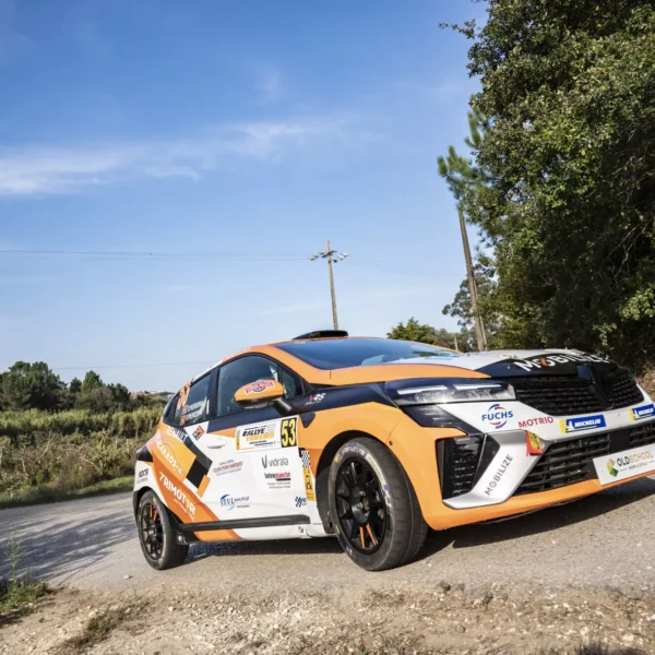 Nova época do Challenge Clio Rally5 começa com novidades nos pisos de terra