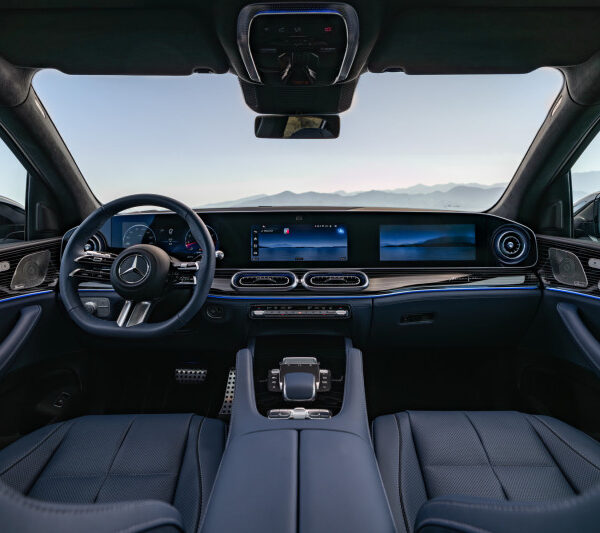 Novo Mercedes-Benz GLE aposta em IA, conforto e desempenho para liderar o segmento premium