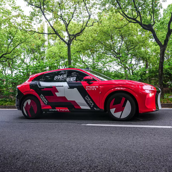 VOYAH antecipa SUV coupé elétrico com tecnologia Huawei e aerodinâmica extrema