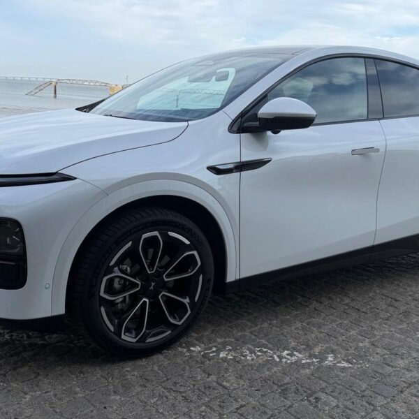 Ensaio. XPENG G6: Engenharia, software e ambição global num só automóvel