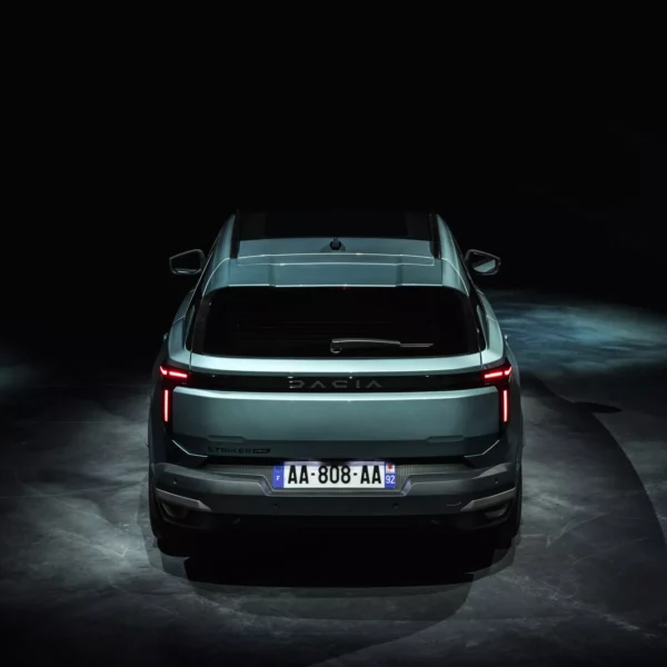Dacia Striker: o novo crossover que quer juntar SUV, carrinha e berlina por menos de 25 mil euros