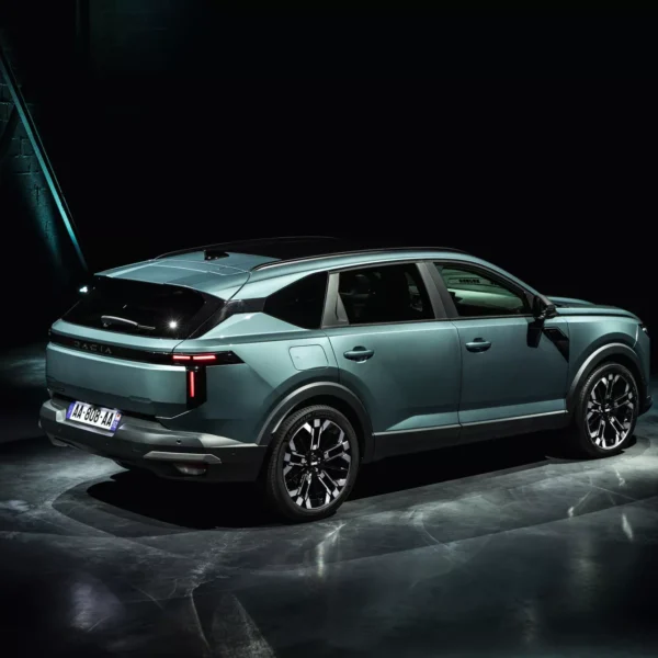 Dacia Striker: o novo crossover que quer juntar SUV, carrinha e berlina por menos de 25 mil euros
