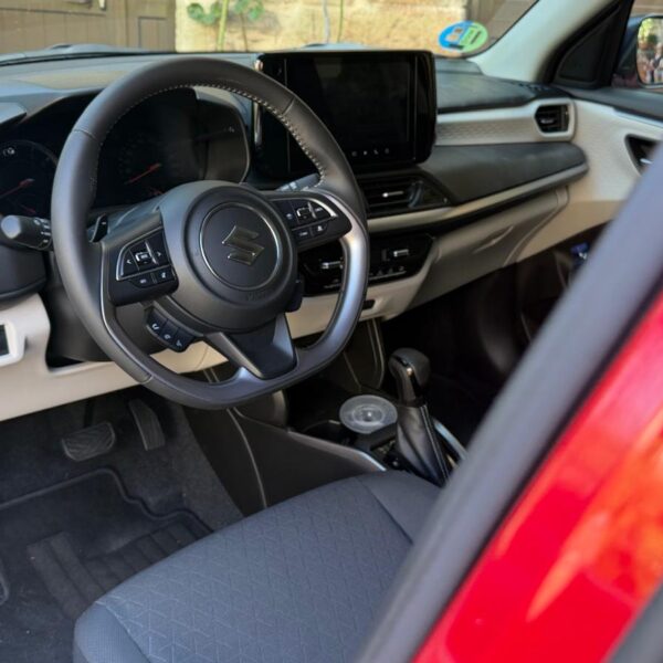 Ensaio. Suzuki Swift 1.2 Mild Hybrid: o utilitário que continua a desafiar a lógica do mercado